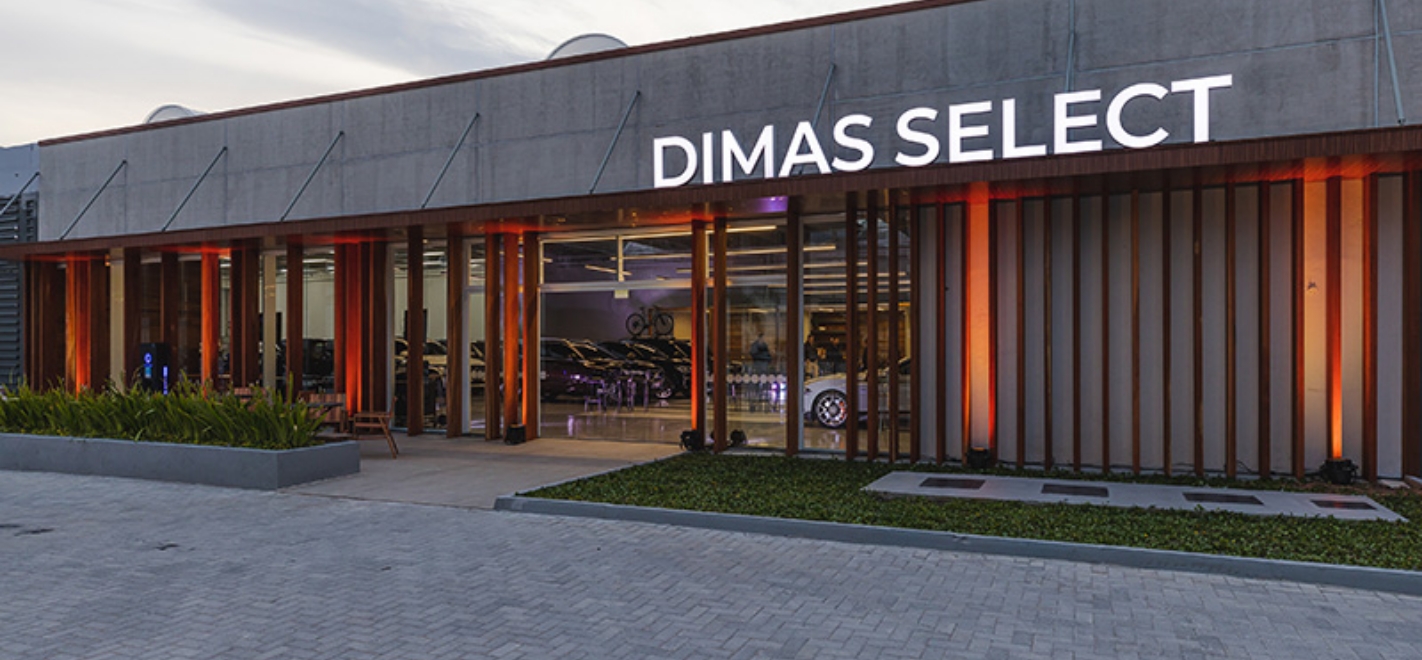 Primeira loja Dimas Select
